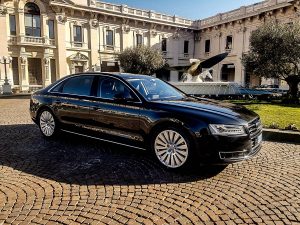 2020 audi a8 lanterna limo service private taxi ncc genova milano france