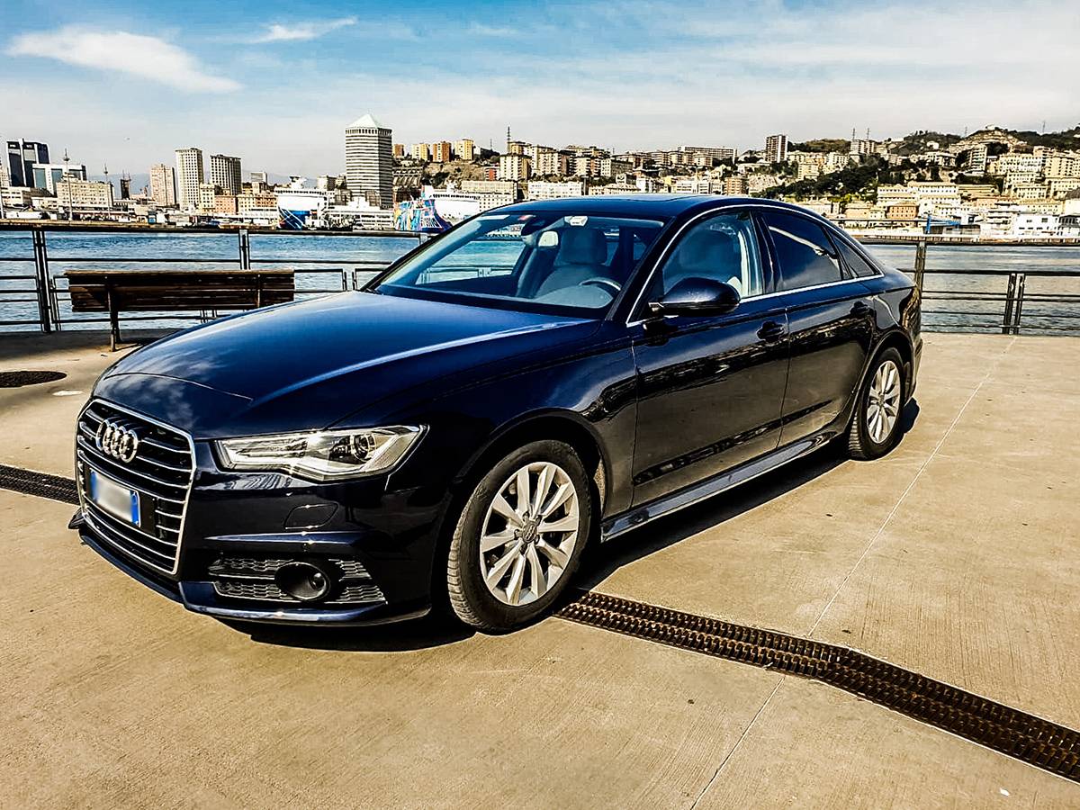2020 audi a6 lanterna limo service private taxi ncc genova milano france 2020 audi a6 lanterna limo service private taxi ncc genova milano france